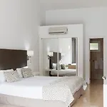 Arena - Adults Only Otel